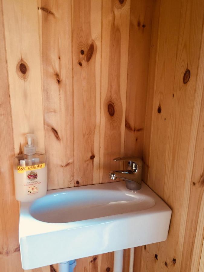 Willowtree Glamping Mournes Villa Annalong ภายนอก รูปภาพ